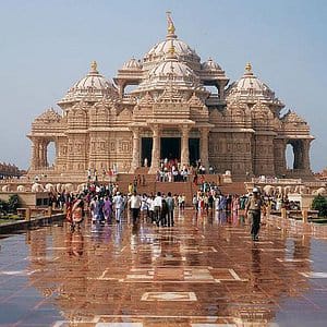 Chhatarpur Temple - Divine Blessings | Best Astrologer Singapore