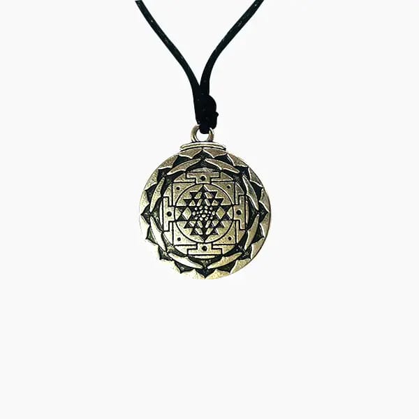 Chakkulathukavu Devi Yantra – Handmade Vedic Amulet